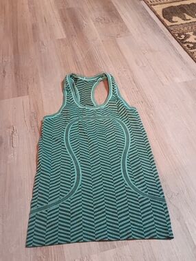 Lululemon
